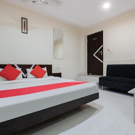 Oyo 44287 Hotel Aarav Plaza Muzaffarpur Kültér fotó