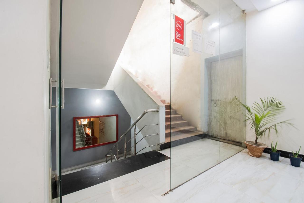 Oyo 44287 Hotel Aarav Plaza Muzaffarpur Kültér fotó