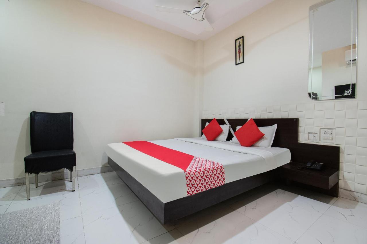 Oyo 44287 Hotel Aarav Plaza Muzaffarpur Kültér fotó